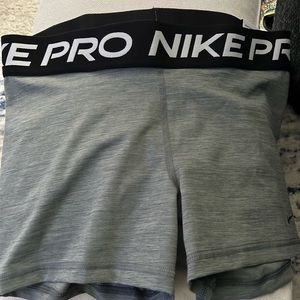 Nike pro women shorts